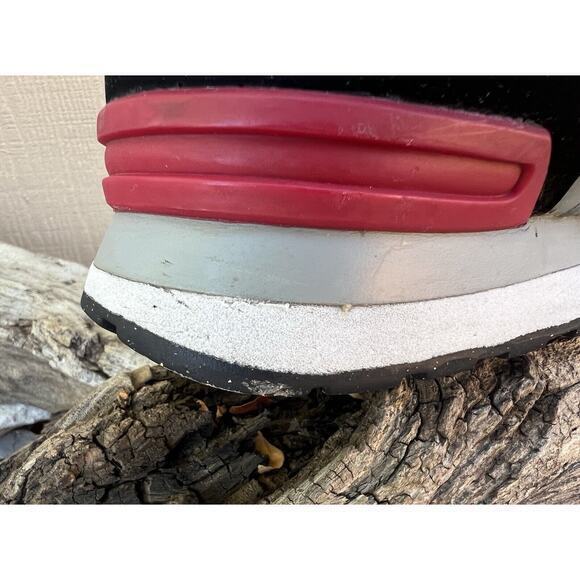 Nike Air Force Running Shoes Men's Size 9 Gray Red Color‎ way EUC - Picture 9 of 12